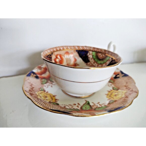 Bell (Shore and Coggins) Bone China Imari Style Tea Cup & Saucer (2912) - Picture 6 of 13